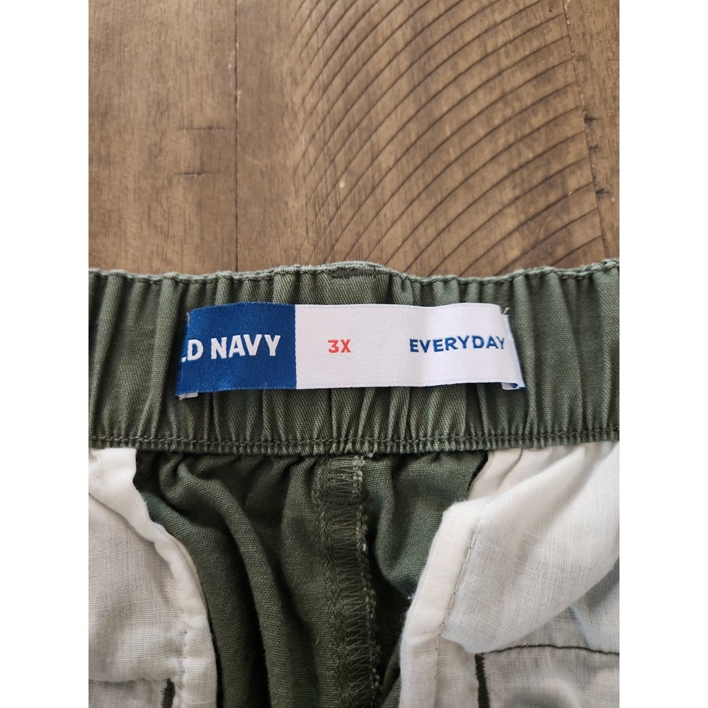 Old Navy Women's Plus Army Green Comfort Everyday Shorts (3X) Chino Dinner Date - Picture 6 of 6